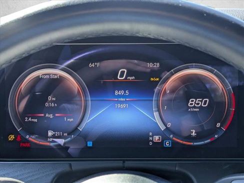 Used 2023 Mercedes-Benz E 350 4MATIC Sedan image 10