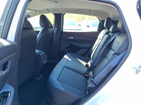 New 2026 Nissan Leaf SV+ w/ Illuminated Package FWD image 5