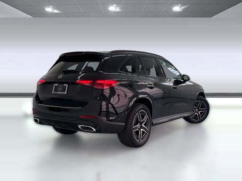 New 2026 Mercedes-Benz GLC 300 image 8