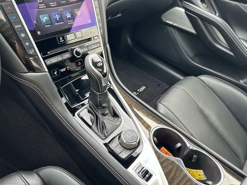 Used 2017 INFINITI Q60 3.0t w/ Premium Plus Package 3.0T RWD image 26