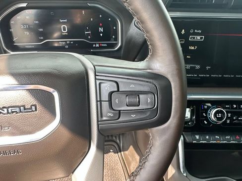 Certified 2025 GMC Sierra 3500 Denali w/ Denali Reserve Package AWD/4WD image 8