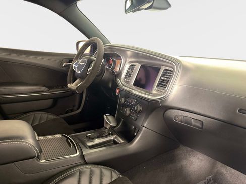 Used 2022 Dodge Charger SRT Hellcat w/ Harman/Kardon Audio Group RWD image 24