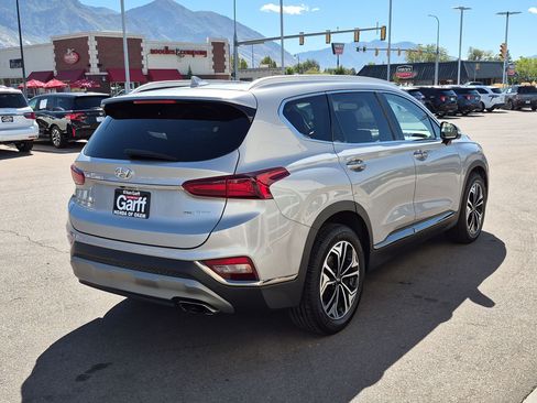 Used 2020 Hyundai Santa Fe Limited AWD/4WD image 3