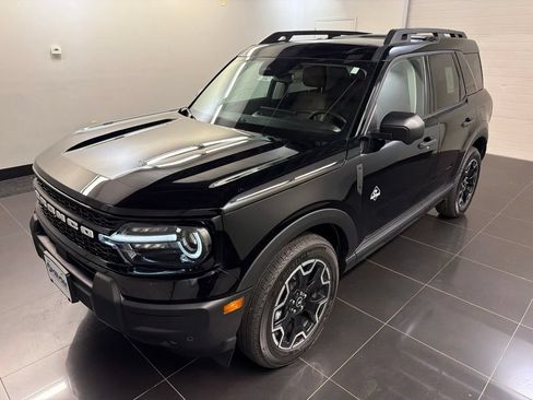 New 2026 Ford Bronco Sport Outer Banks w/ Outer Banks Tech Package+ AWD/4WD image 3