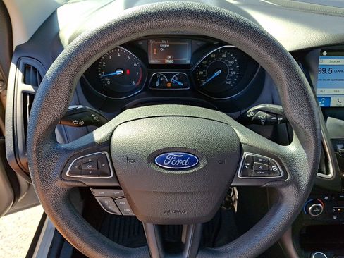 Used 2017 Ford Focus SEL w/ Interior Protection Package image 21