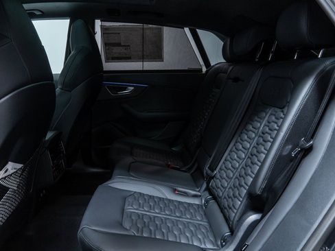 New 2026 Audi RS Q8 performance image 33