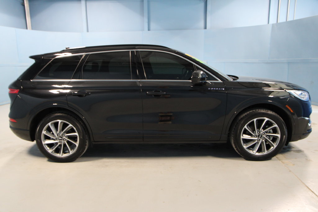 Used 2025 Lincoln Corsair Grand Touring AWD/4WD image 36