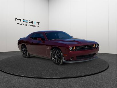 Used 2017 Dodge Challenger R/T Scat Pack w/ Leather Interior Group