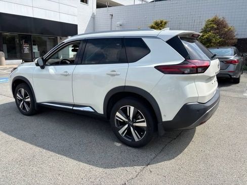 Certified 2023 Nissan Rogue SL w/ SL Premium Package AWD/4WD image 3