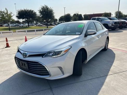 Used 2017 Toyota Avalon Limited FWD image 8