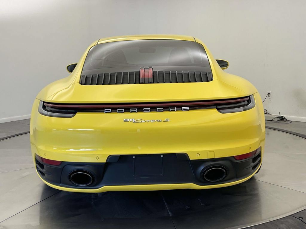 Used 2020 Porsche 911 Carrera S RWD image 6