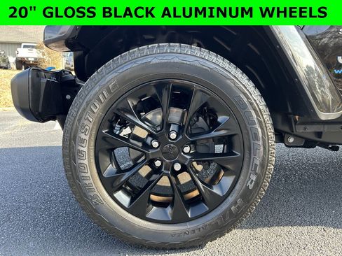 Used 2023 Jeep Wrangler Unlimited Sahara w/ Cold Weather Group image 2