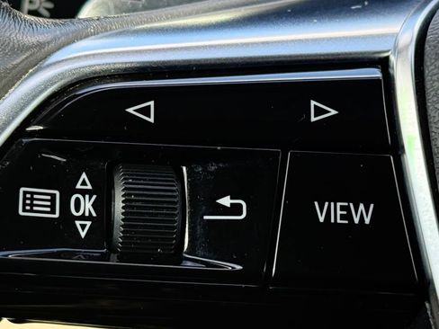 Used 2019 Audi e-tron Premium Plus AWD/4WD image 21