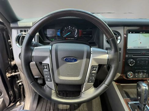 Used 2016 Ford Expedition EL Platinum AWD/4WD image 19