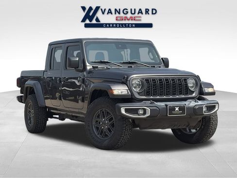 Used 2024 Jeep Gladiator Sport AWD/4WD image 1
