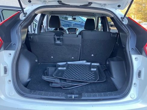 Used 2020 Mitsubishi Eclipse Cross ES image 13