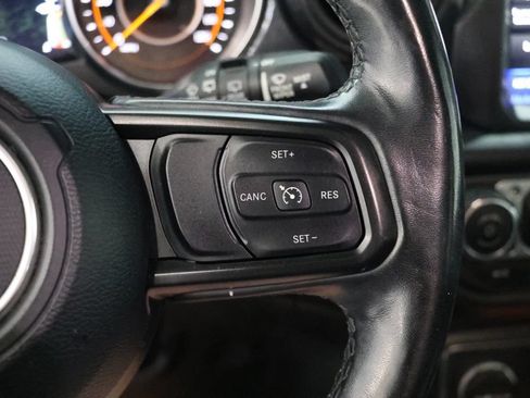 Used 2021 Jeep Wrangler Unlimited Sport AWD/4WD image 21