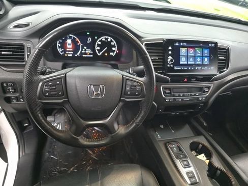 Used 2025 Honda Ridgeline TrailSport image 17