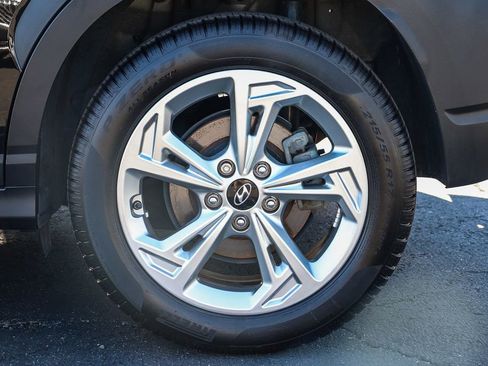 Used 2023 Hyundai Kona SEL w/ Cargo Package image 10