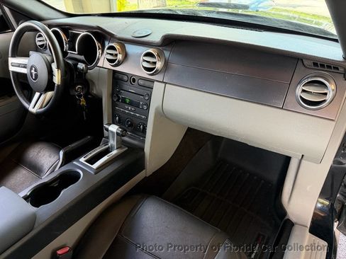 Used 2007 Ford Mustang GT Premium RWD image 44