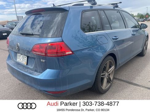 Used 2015 Volkswagen Golf TDI SEL FWD image 3