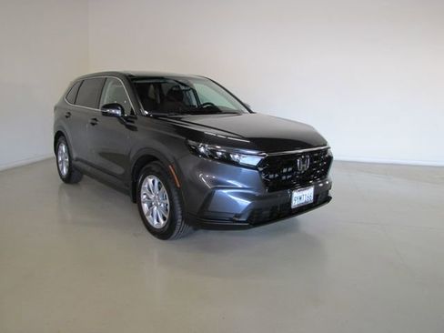 Certified 2026 Honda CR-V EX image 3