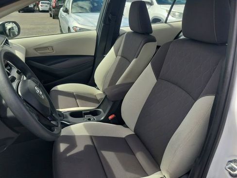 Used 2023 Toyota Corolla LE w/ LE Convenience Package image 18