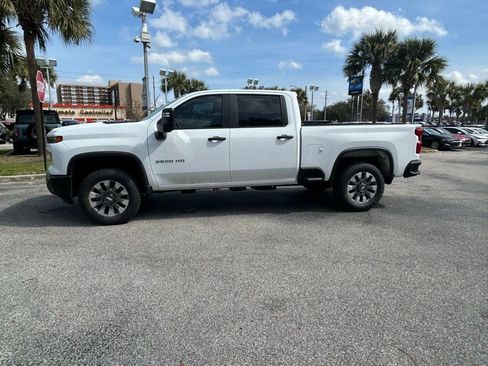 New 2026 Chevrolet Silverado 2500 Custom w/ Custom Value Package RWD image 4