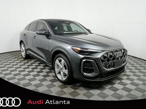 New 2025 Audi Q5 Prestige image 1