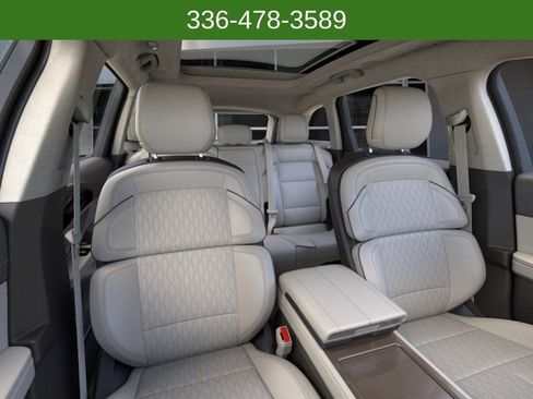 New 2026 Lincoln Nautilus Black Label w/ Jet Appearance Package AWD/4WD image 10