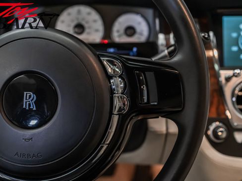 Used 2012 Rolls-Royce Ghost Extended Wheelbase image 34