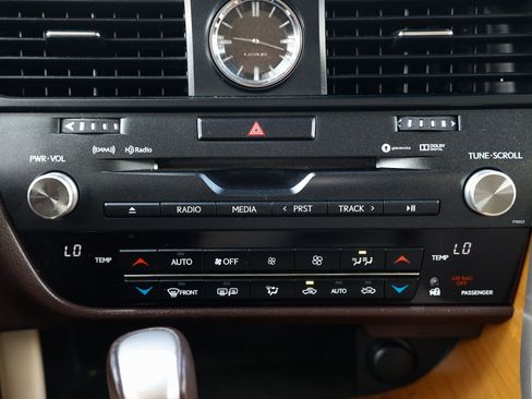 Used 2017 Lexus RX 350 FWD image 40