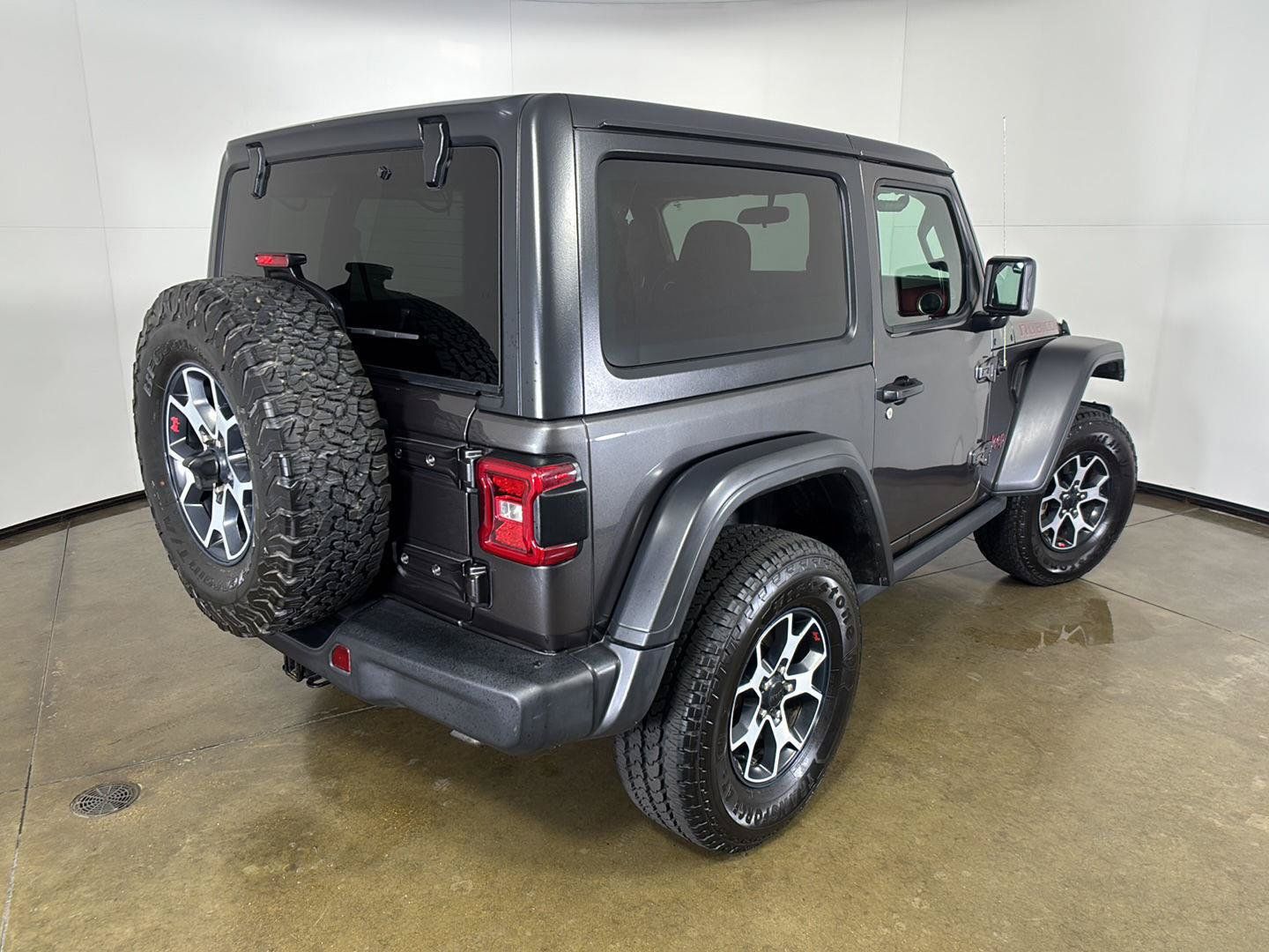Used 2020 Jeep Wrangler Rubicon w/ Steel Bumper Group AWD/4WD image 10