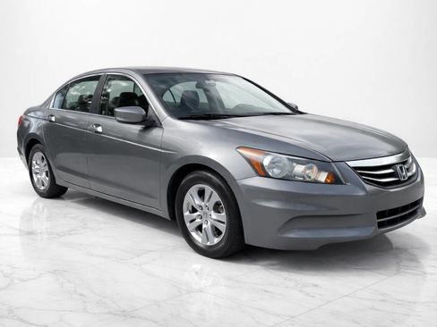Used 2011 Honda Accord SE image 4
