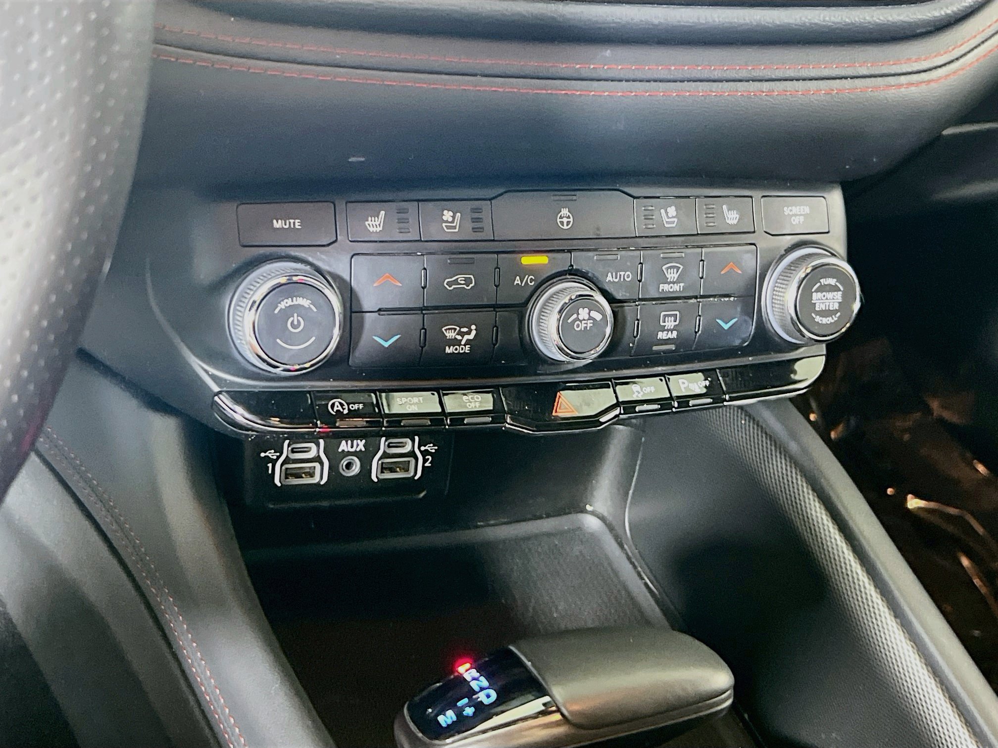 Used 2023 Dodge Durango GT AWD/4WD image 16