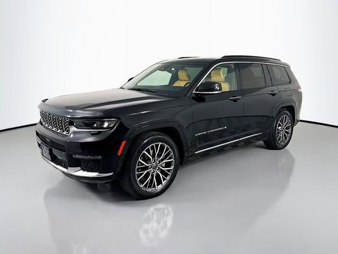 Used 2024 Jeep Grand Cherokee L Summit AWD/4WD image 1