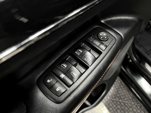 Used 2017 Jeep Grand Cherokee Limited 75th Anniversary image 15