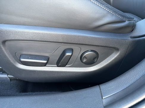 Used 2020 MAZDA CX-30 FWD w/ Premium Package image 22