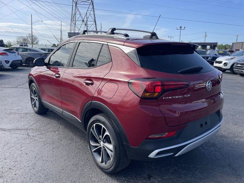Used 2021 Buick Encore GX Select FWD image 3