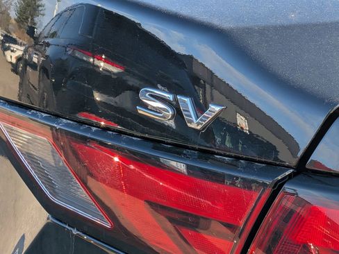 Used 2024 Nissan Sentra SV image 11