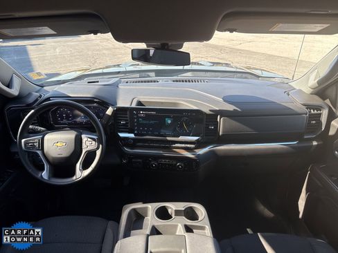 Used 2025 Chevrolet Silverado 1500 LT image 17