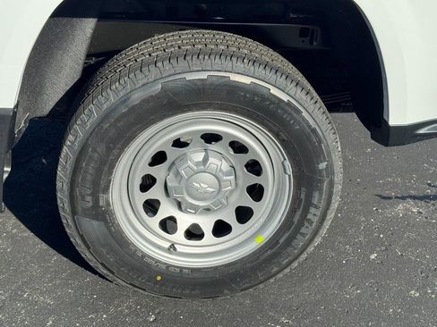 New 2026 Chevrolet Colorado W/T image 6