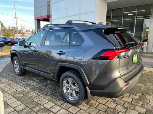 New 2025 Toyota RAV4 XLE image 3