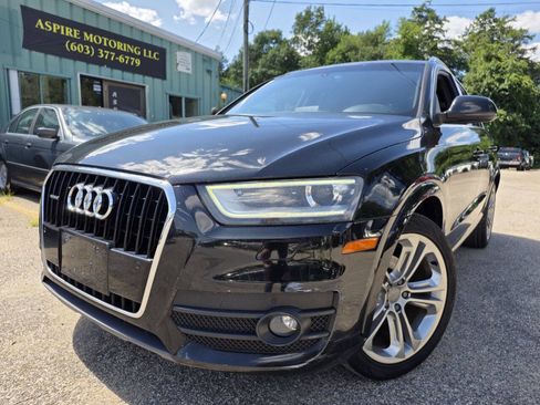 Used 2015 Audi Q3 2.0T Prestige w/ Prestige Package AWD/4WD image 2