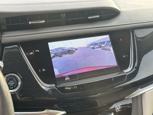 Used 2024 Cadillac XT6 Premium Luxury image 9