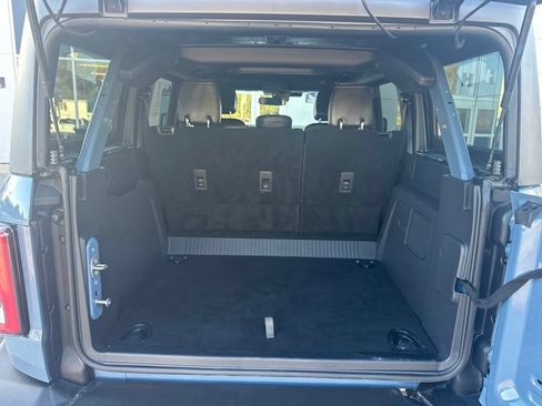 Used 2025 Ford Bronco Outer Banks w/ Sasquatch Package AWD/4WD image 31