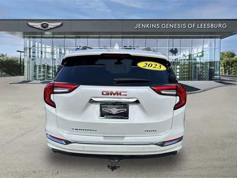 Used 2023 GMC Terrain Denali w/ Denali Premium Package image 5
