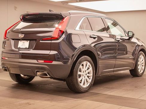Used 2023 Cadillac XT4 Luxury w/ Cold Weather Package image 6
