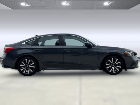 Used 2022 Honda Civic EX image 7