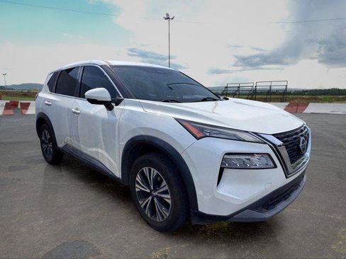 Used 2021 Nissan Rogue SV AWD/4WD image 2